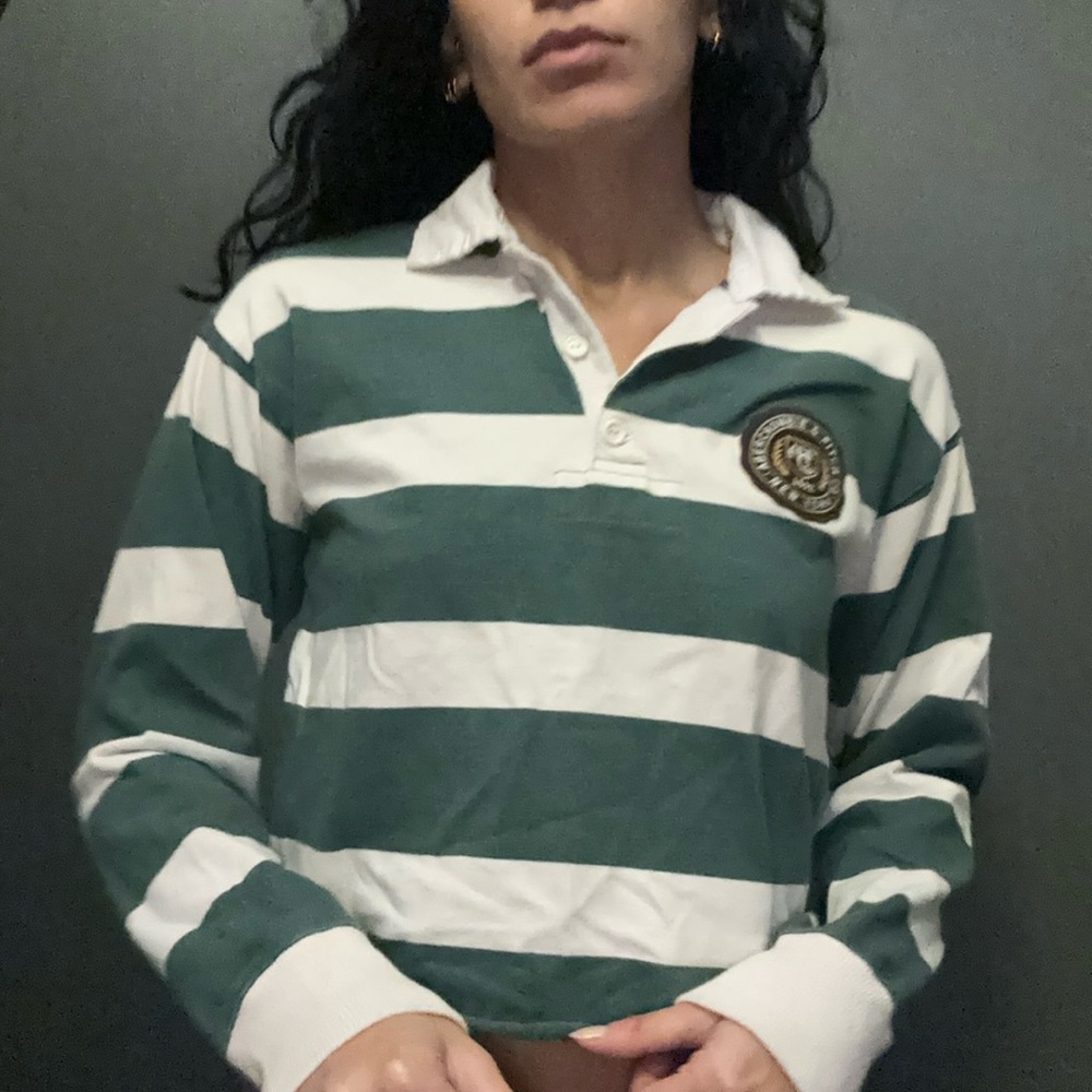 Cropped Abercrombie Vintage Style Long Sleeve